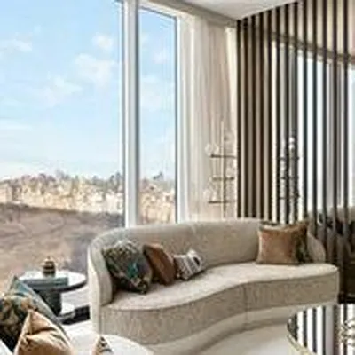 Sold by Extell Marketing Group | media 60