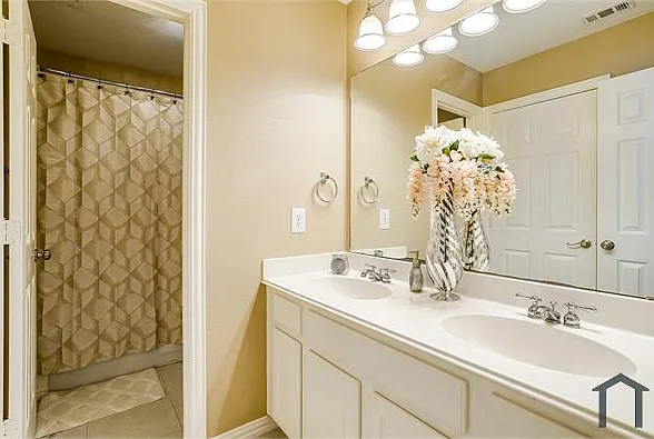 2809 Snowy Owl Dr — Photo 21