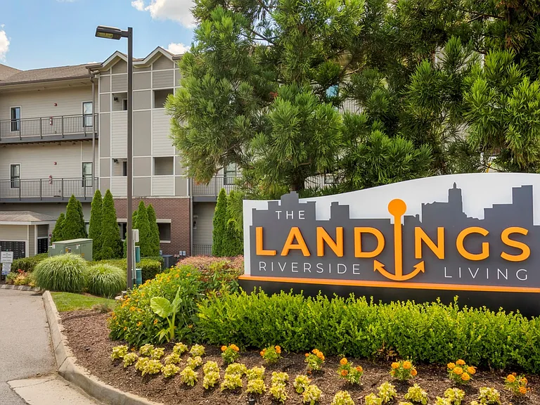Welcome to The Landings!