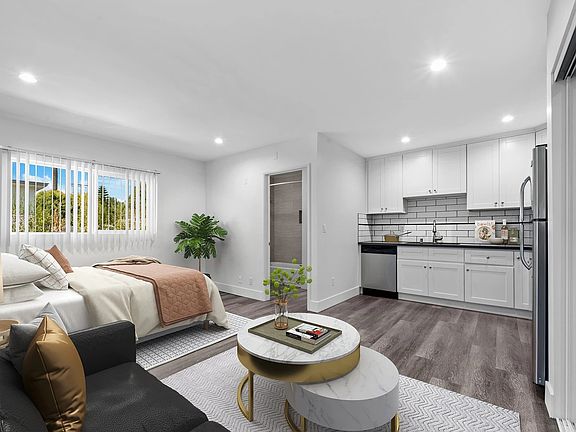 4th image of 1240 W 29th St APT 1