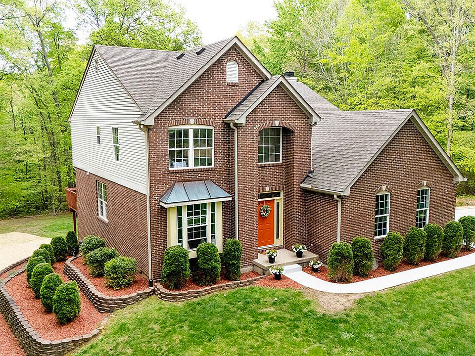 1st image of 4442 Tulip Dr N