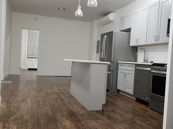 2nd image of 684 Macdonough St #2