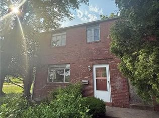 2701 Lincoln Ave, Clairton, PA 15025