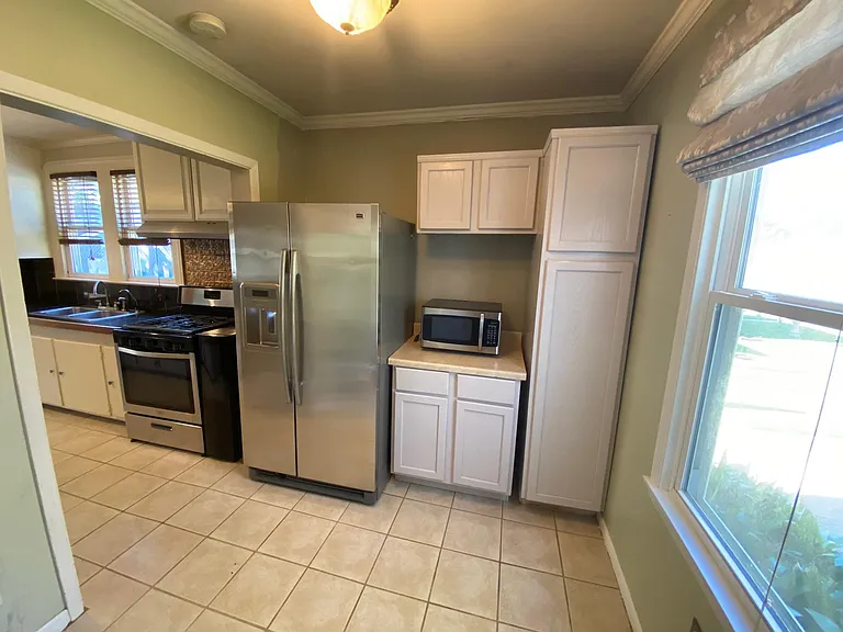 3144 S Eugene St — Photo 4