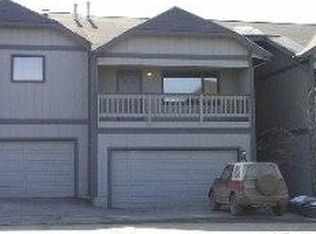 612 King Arthur Cir #I04, Anchorage, AK 99518