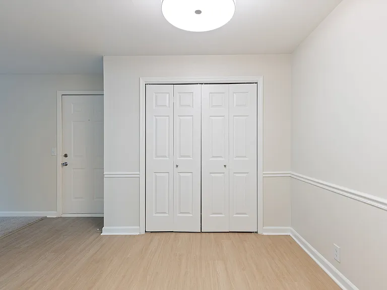 1908 Convent Pl #15 — Photo 12