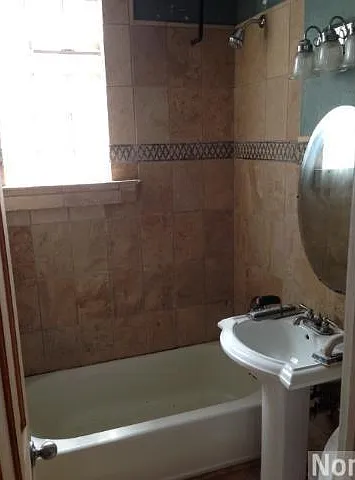 Studio, 500 sqft, $895 — Photo 4