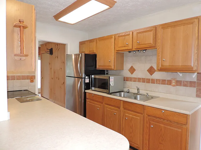 141 Cambar Ln — Photo 5