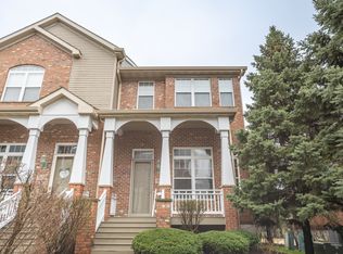 1156 Longwood Dr, Lisle, IL
