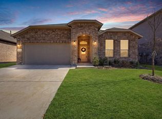 16032 Farringdon St, Justin, TX 76247