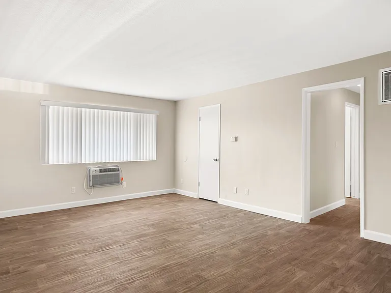 Anderson Park Apartments- Riverside, CA — Photo 12