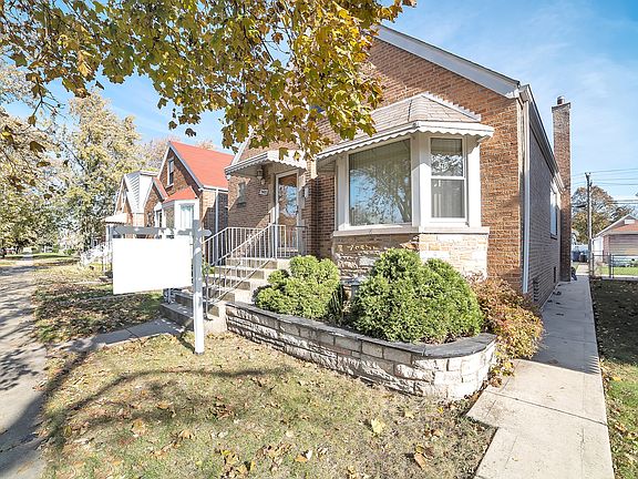4th image of 3405 S 58th Ct