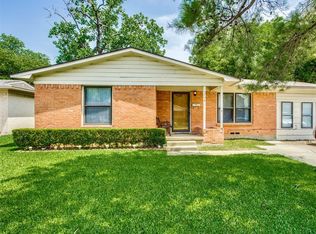 1738 Belmont St, Mesquite, TX 75149