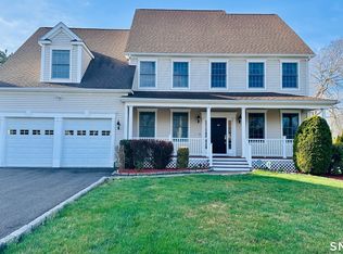 44 Randolph Farm Rd, Milford, CT 06461