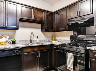 Ashton Brook, Indianapolis, IN 46240