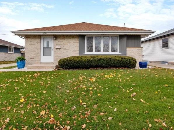 1526 West Foster AVENUE, Milwaukee, WI 53221
