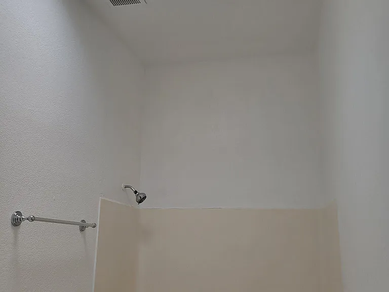 1574 E 29th Ave #4 — Photo 7