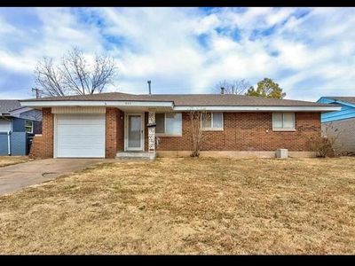 923 SW 4th Pl, Moore, OK, 73160