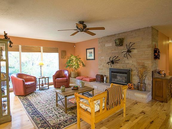 4th image of 1347 Barleen Dr