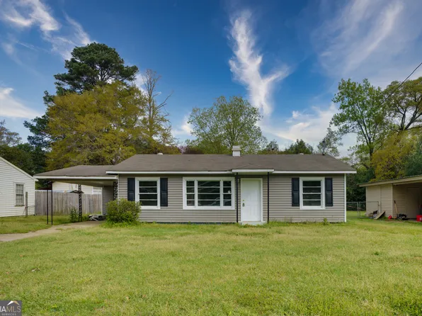 140 Frances St, Warner Robins, GA 31093