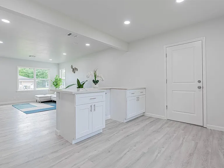 3607 Luca St — Photo 12
