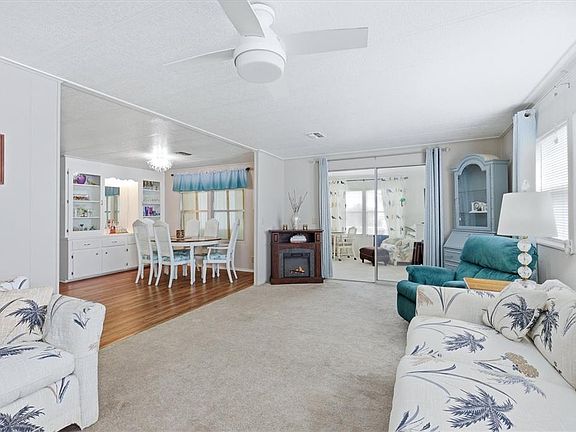 4th image of 4323 13TH STREET E