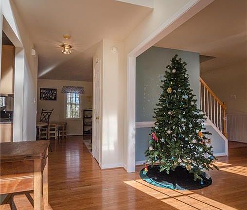 4th image of 4949 Tanfield Dr