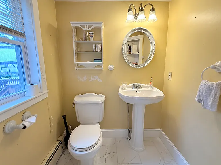 62 Plimpton Ave — Photo 17