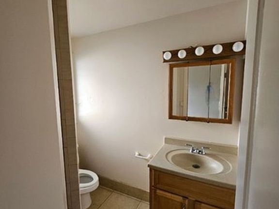 5th image of 1804 Poki St #G1