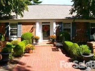 610 Hillgate St, Paducah, KY 42001