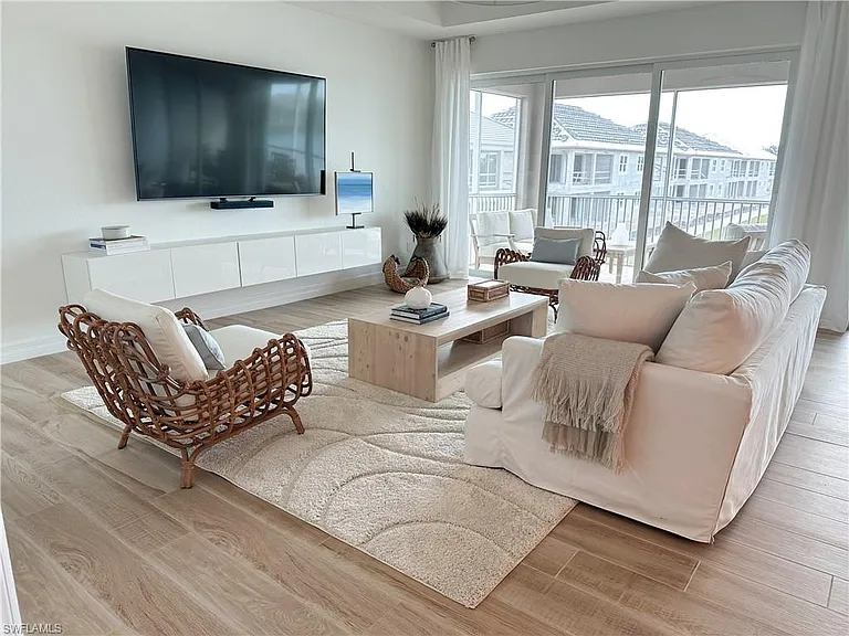 207 Indies Dr E #201 — Photo 26