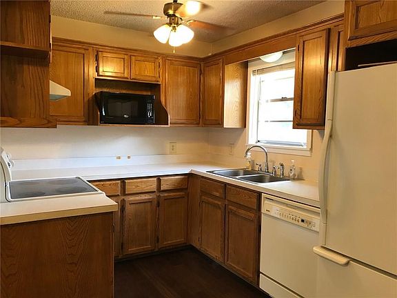 4th image of 116 County Road 1753
