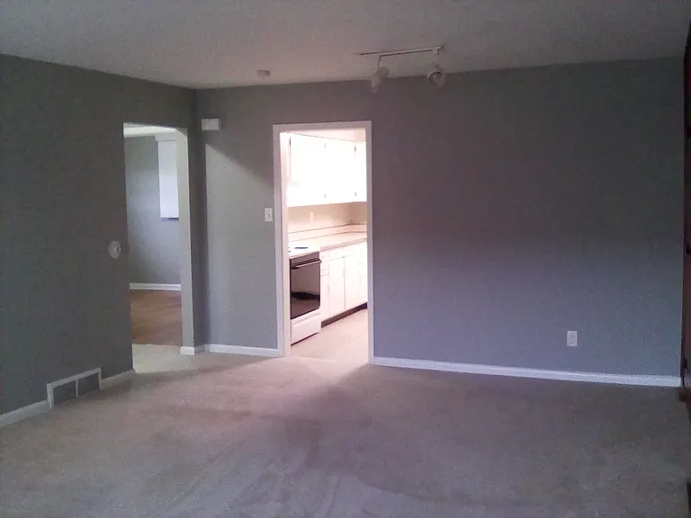 1303 Kanawha Ter — Photo 2