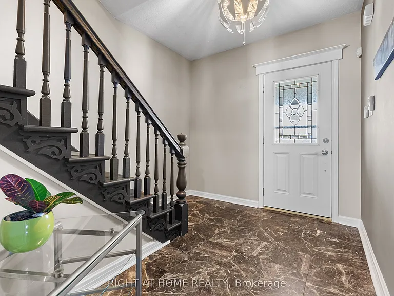 204 Beach Blvd — Photo 5