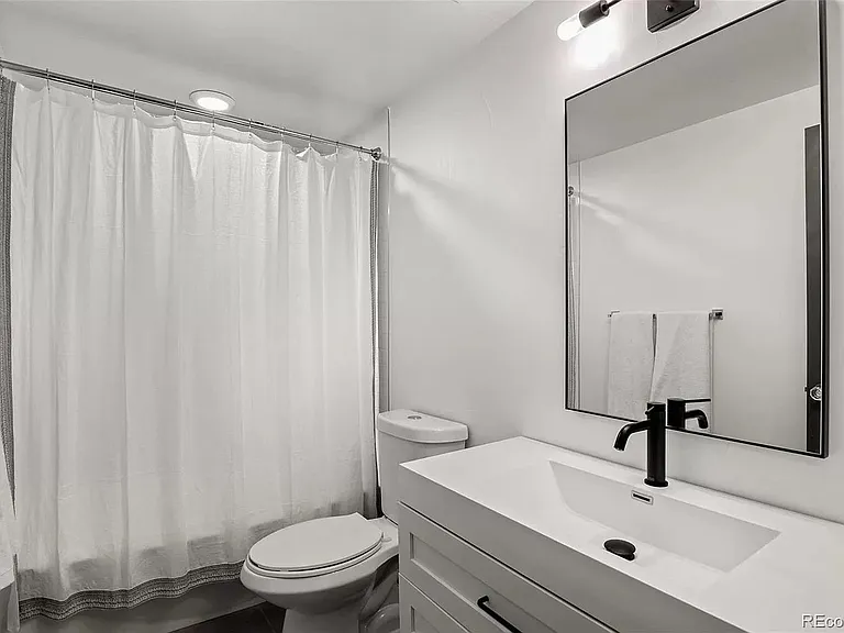 Renter's bathroom