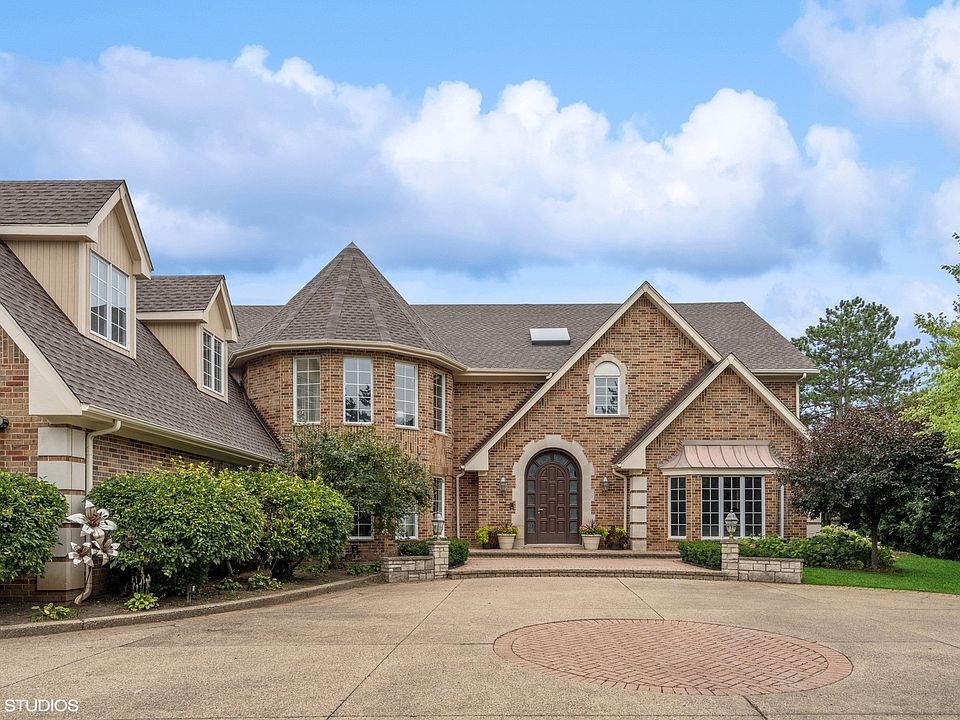 1st image of 2323 Tennyson Ln