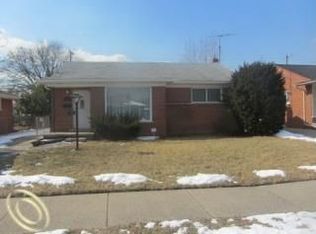 8365 Dixie Ln, Dearborn Heights, MI 48127