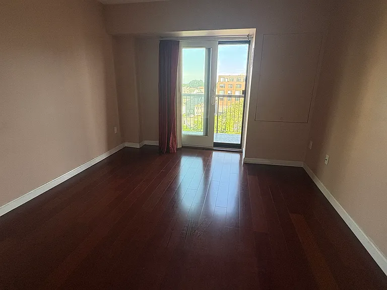 133 Commander Shea Blvd #9 — Photo 5