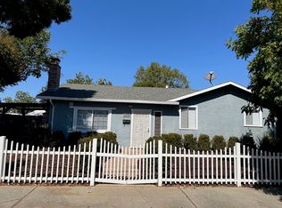 305 E 8th St, Gilroy, CA 95020