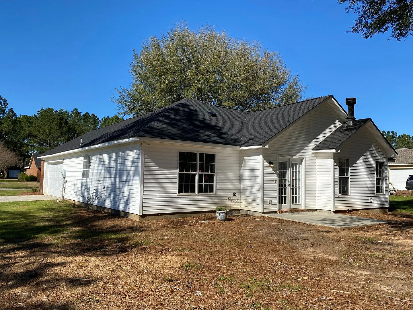 181 Wood Dr — Photo 2