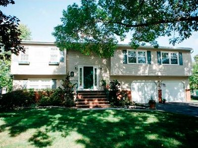 4 Kory Dr, Kendall Park, NJ, 08824