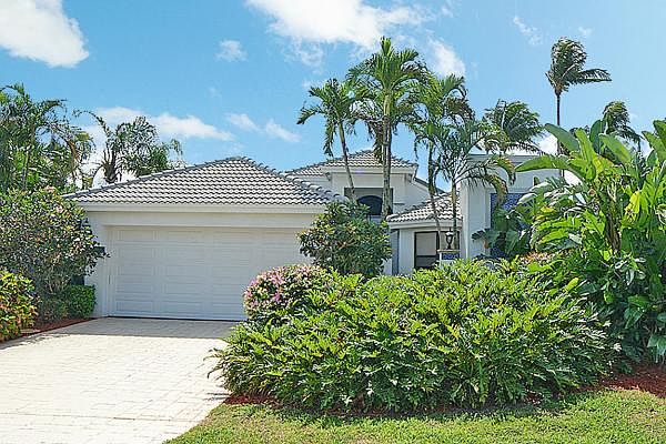 Home For Sale In Broken Sound Country Club