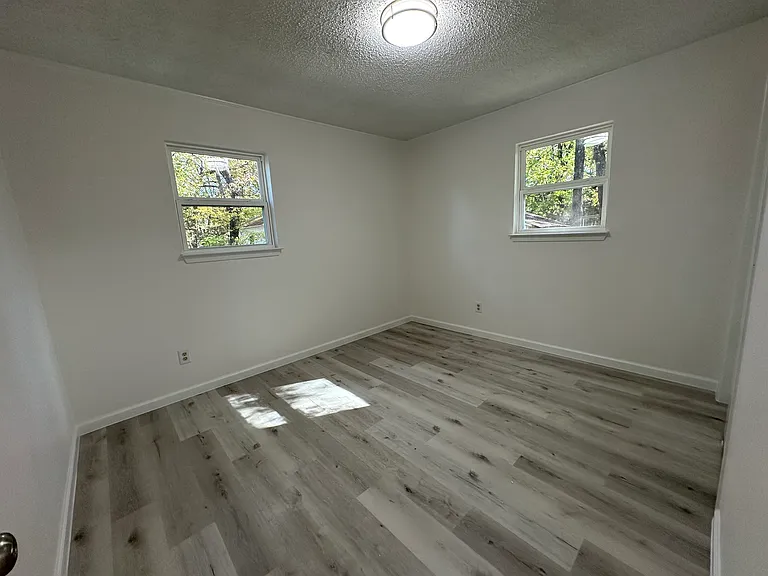 2752 Private Road 2410 — Photo 13