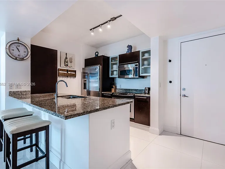 951 Brickell Ave #705 — Photo 7