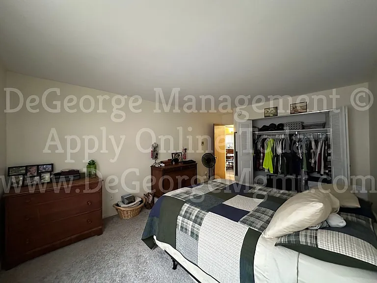 Parkview Apartments — Photo 36