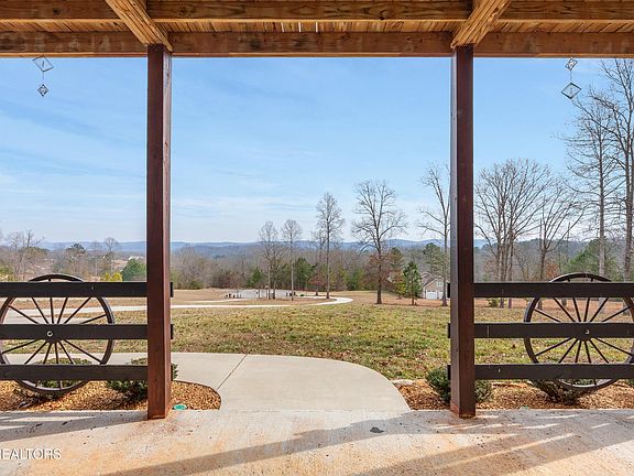 24th image of this home