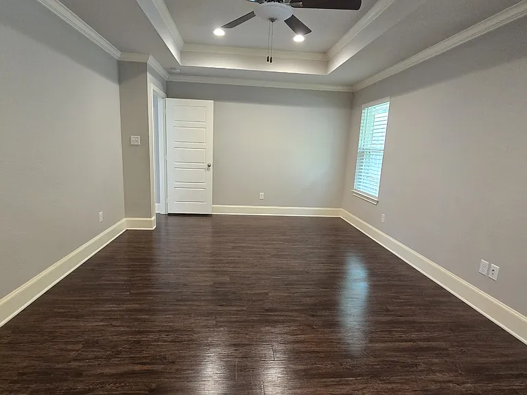 19866 Meadow West Ln — Photo 24