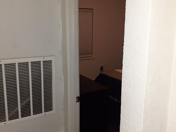 4th image of 1431 45th St #A