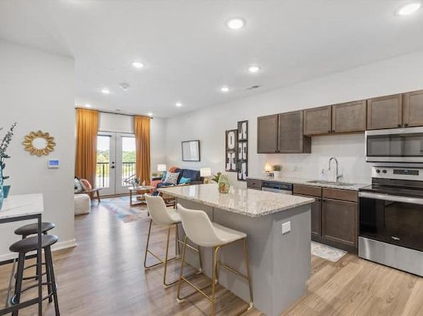 Little Bo Bungalows and Flats | 1323 S 12th St, Omaha, NE