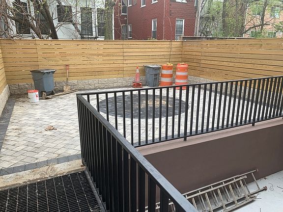 2nd image of 141 Woodbine St #1R